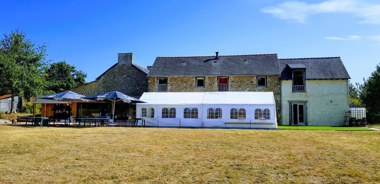 Gite et chambres de la porte du parc Les Iffs Extérieur photo