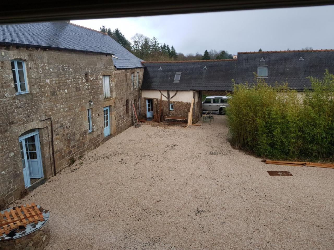 Gite et chambres de la porte du parc Les Iffs Extérieur photo